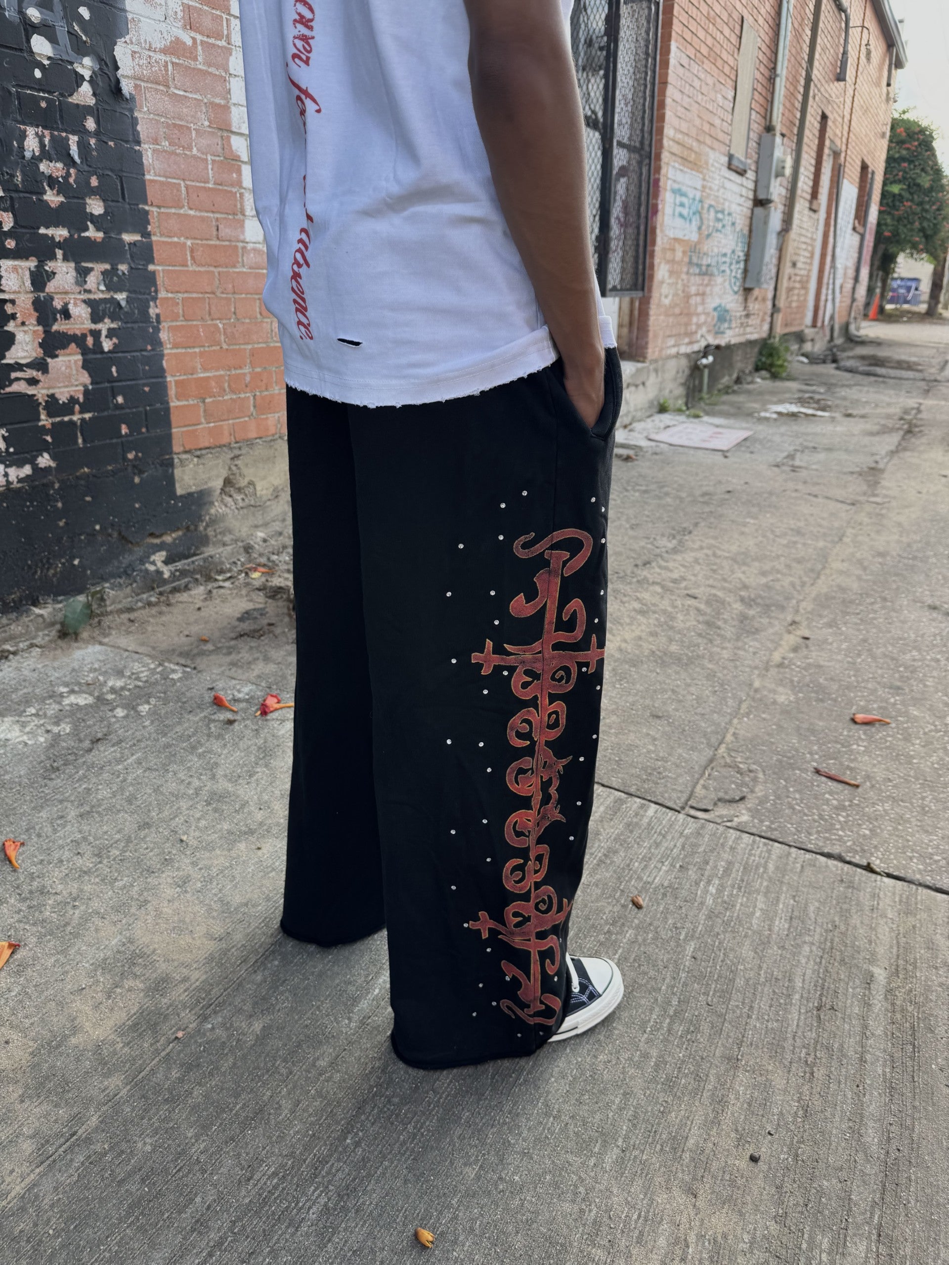"GRACE" BAGGY SWEATS
